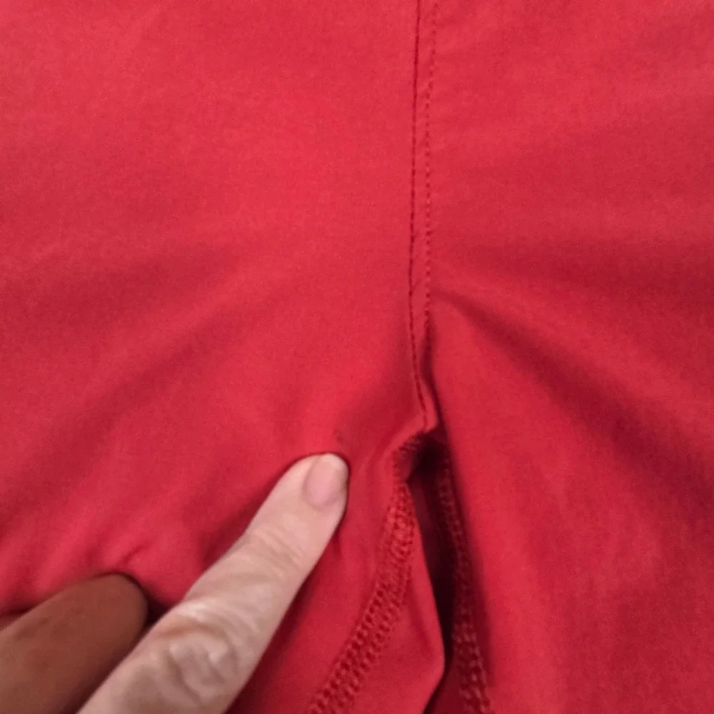 Rhone Essentials Unlined Training Shorts Mens Large Red 7 Inch Inseam